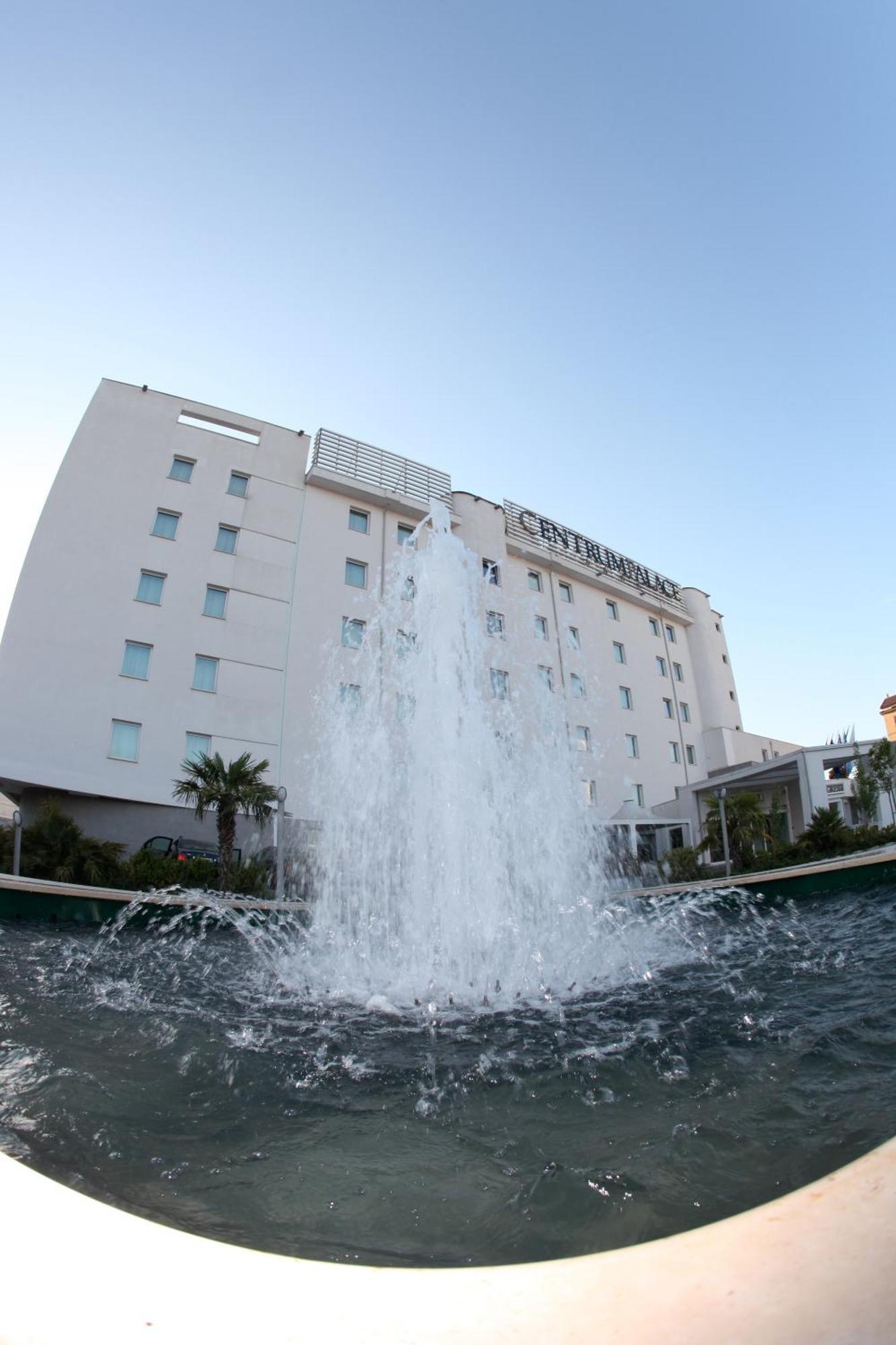 Centrum Palace Hotel & Resorts Campobasso Exteriér fotografie